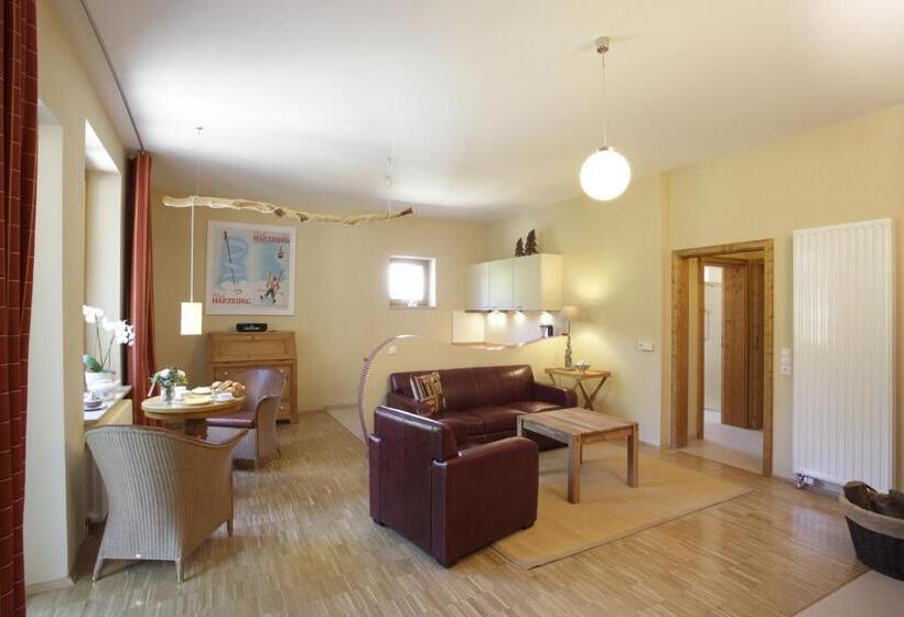 套房, Plumbohms Echtharz