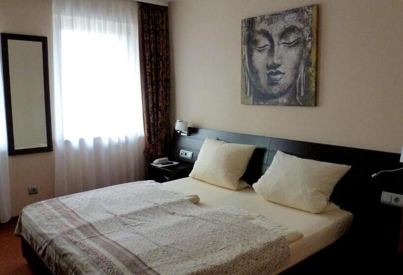 バルコニー付きスタンダードルーム, Rüdesheimer Hof   Superior