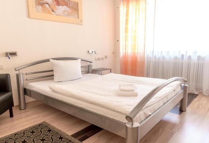 スタンダードシングルルーム, Schwanen Resort