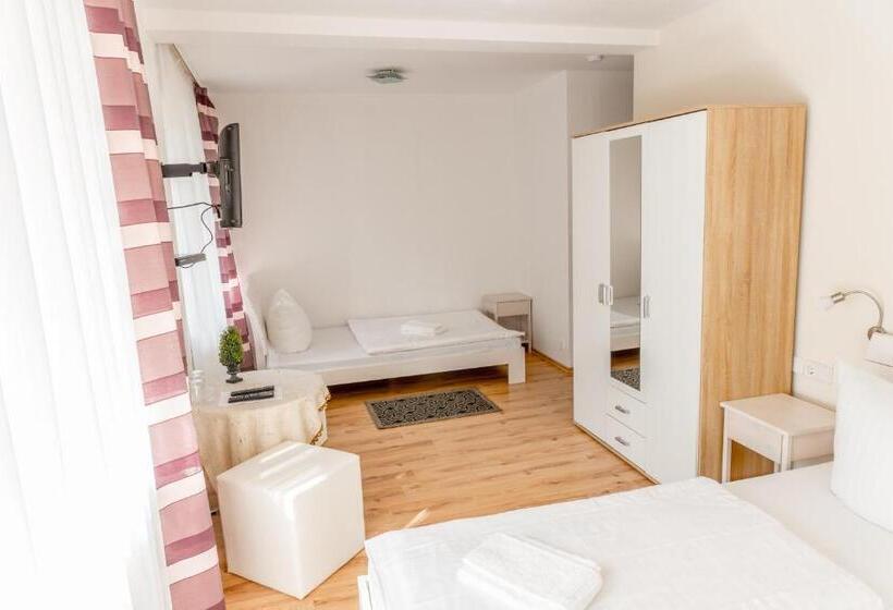 スタンダードトリプルルーム, Schwanen Resort