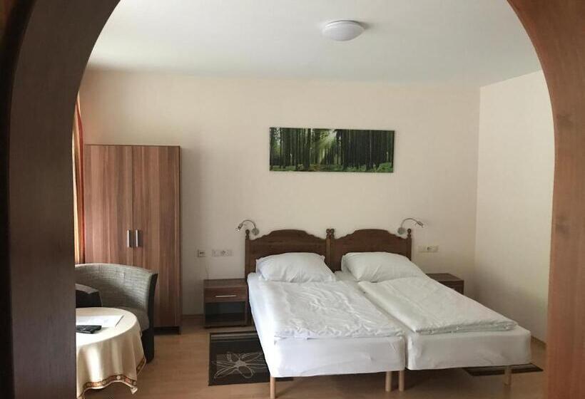 コンフォートトリプルルーム, Schwanen Resort