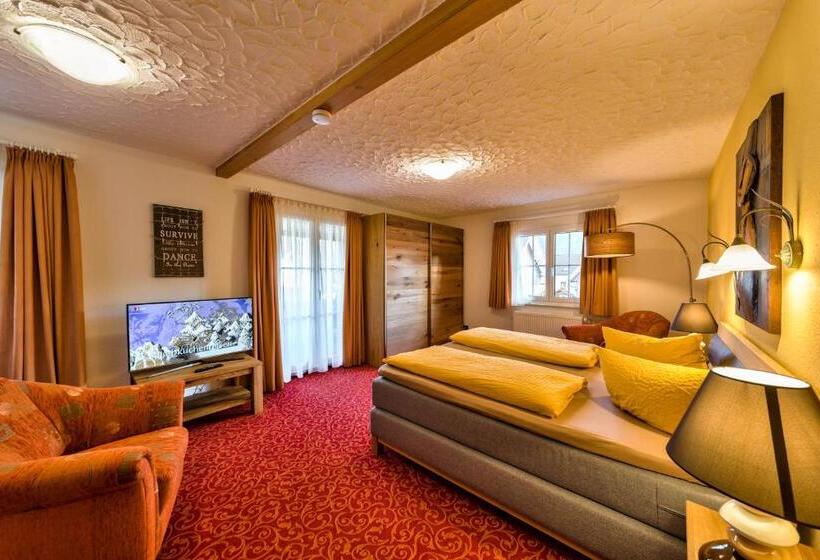 Quarto standart com varanda, Sonneneck Titisee  Adults Only