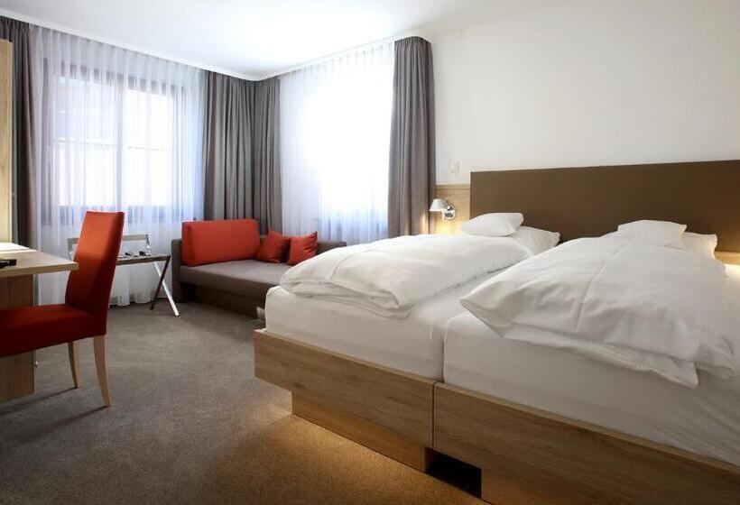 Номер Комфорт, Warteck