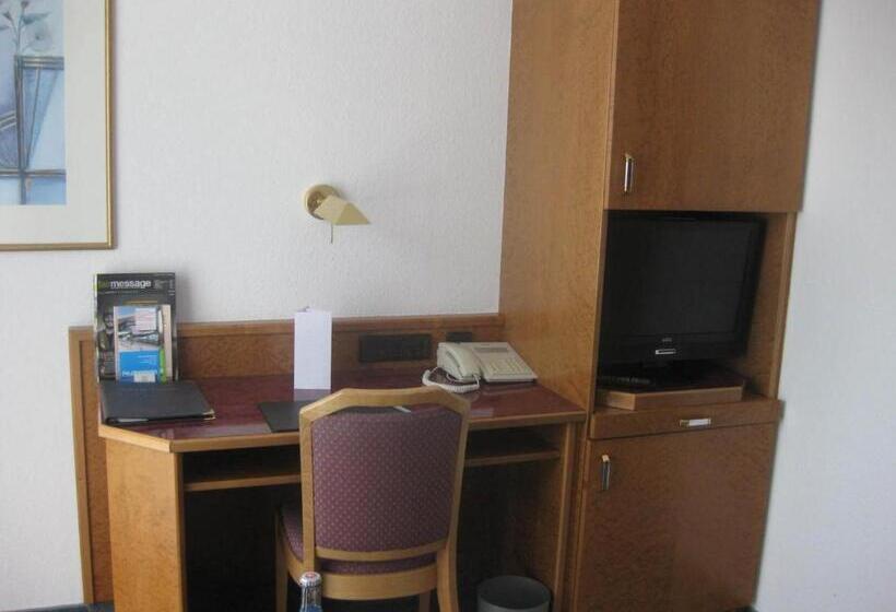 اتاق استاندارد یک نفره, Zimmermann