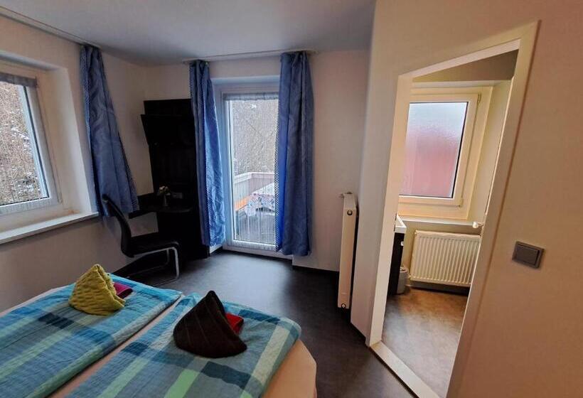 חדר דלוקס עם מרפסת, Gästehaus Alpina