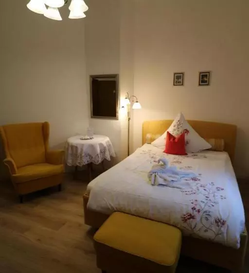 اتاق استاندارد یک نفره, Villa Amber