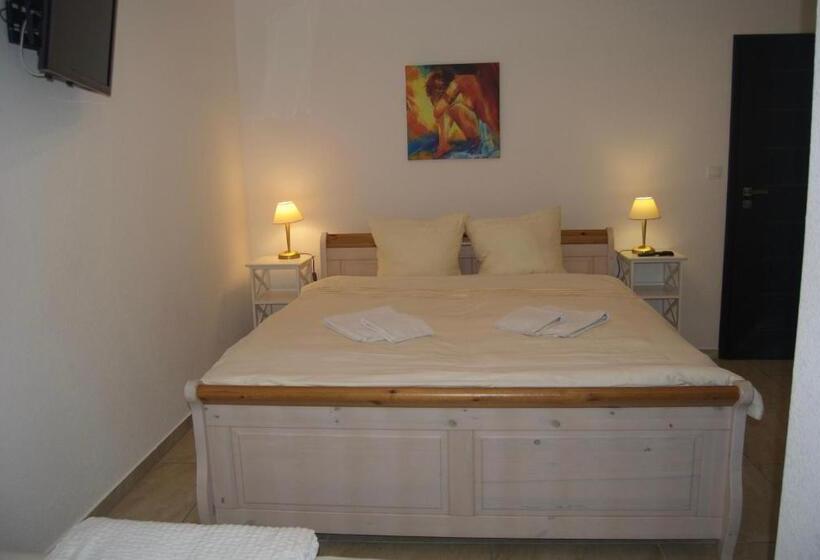 غرفة قياسية, Villa Amber