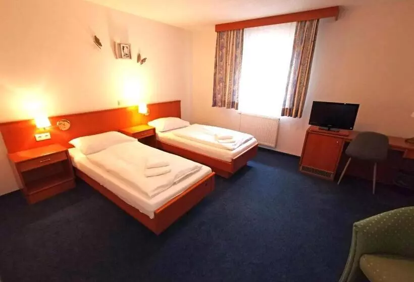 バルコニー付きスタンダードルーム, A8 Hotel Im Darchinger Hof, Bed & Breakfast