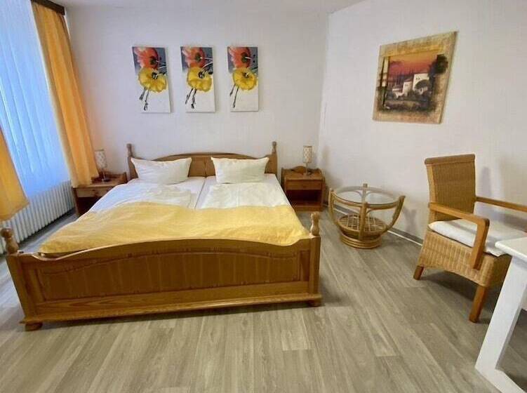 4인용 스탠다드 룸, Altstadt Hotel Gosequell