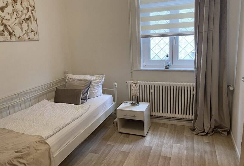 스탠다드 트리플 룸, Altstadt Hotel Gosequell