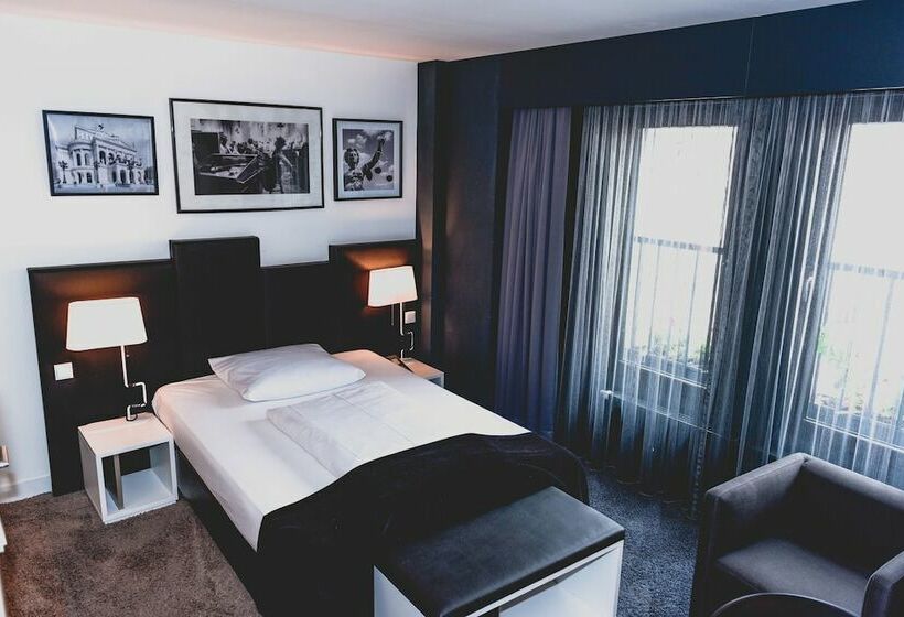 Номер Стандарт Индивидуальный, Bliss Design Hotel   Frankfurt City Messe