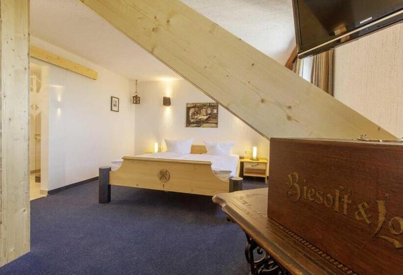 סוויטת ג'וניור, Burghotel Stolpen