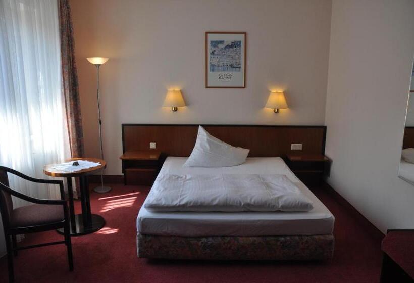 غرفة قياسية فردية, City Hotel Aschersleben