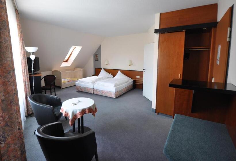 غرفة عائلية, City Hotel Aschersleben