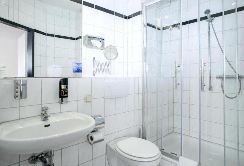 غرفة عائلية كلاسيكية, City Hotel Aschersleben