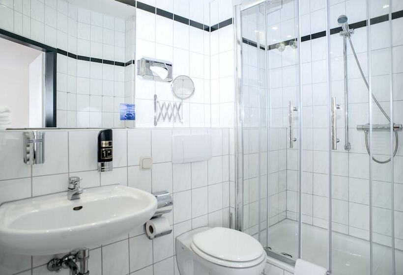 غرفة عائلية كلاسيكية, City Hotel Aschersleben