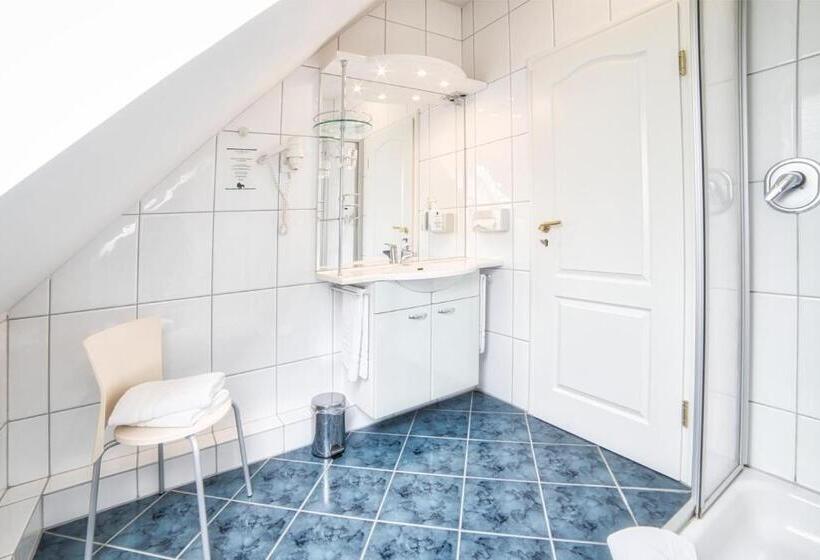 غرفة إقتصادية, Golfhotel Wagenfeld