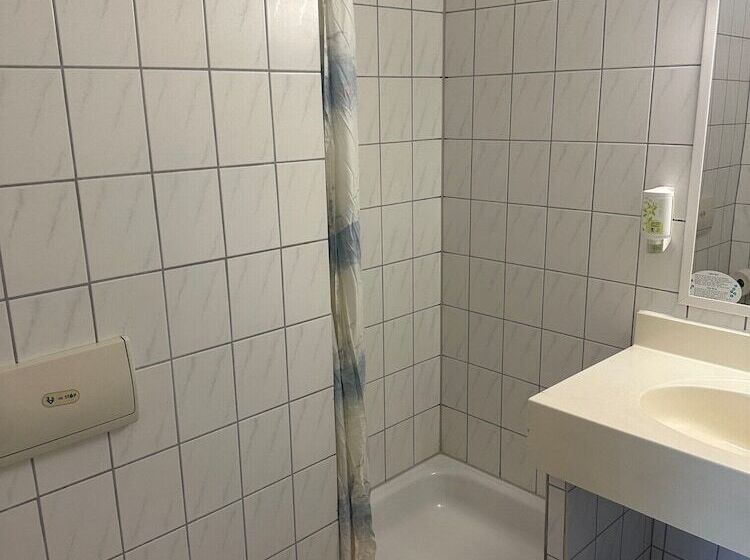 스탠다드 싱글 룸, Am Stimbergpark