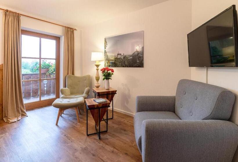 Семейный Номер, Blaue Gams S