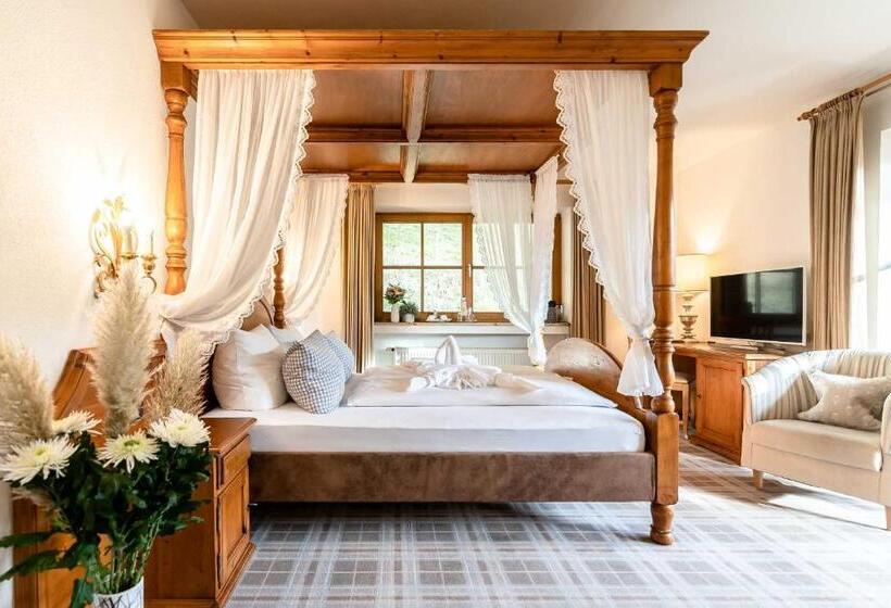 Номер Superior, Blaue Gams S