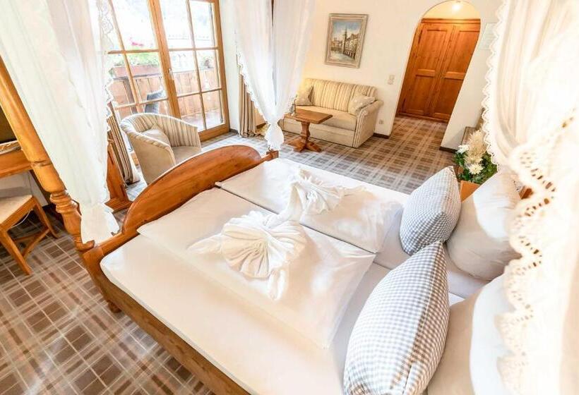 Номер Superior, Blaue Gams S