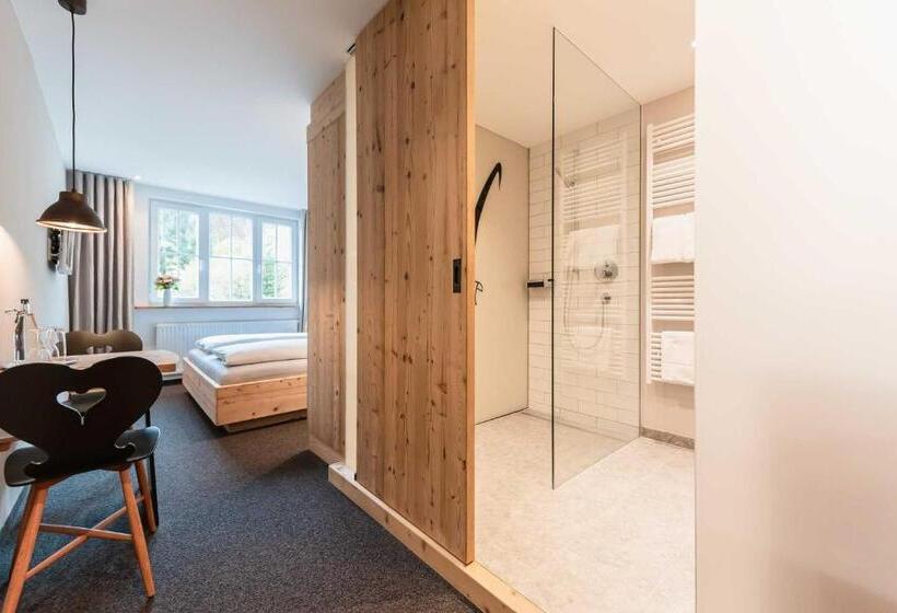 Номер Стандарт, Blaue Gams S