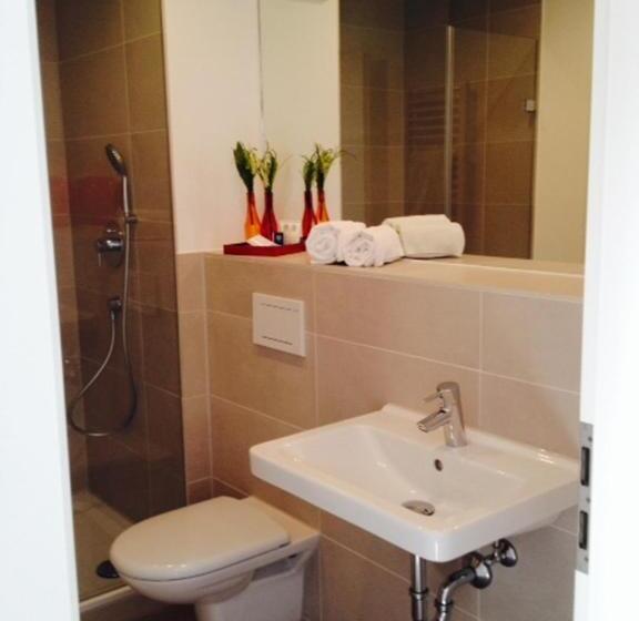 스탠다드 룸, Dock1