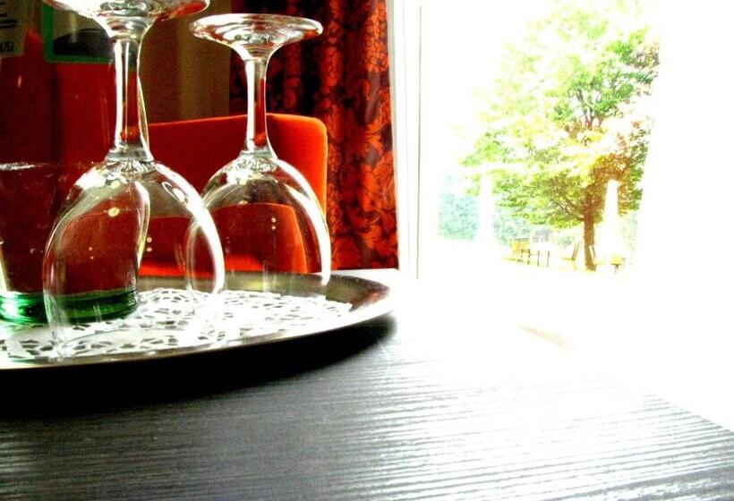 ファミリージュニアスイート, Fit