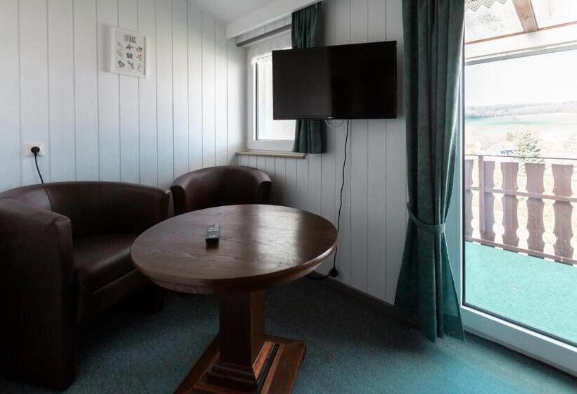 غرفة قياسية, Fröhlich Höche