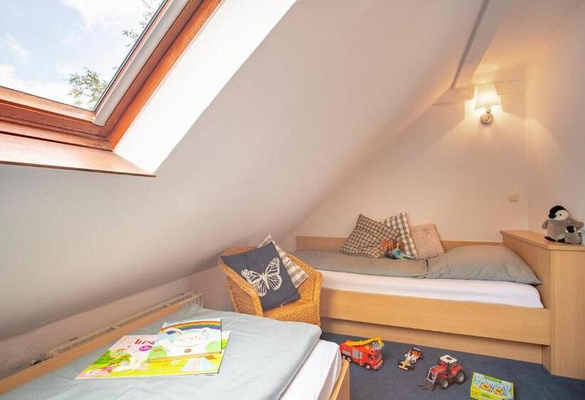 带2个卧室的公寓, Frieslandstern   Ferienhof Und