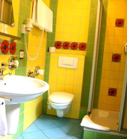 スタンダードルーム, Garni Elegant