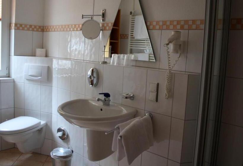 ファミリールーム, Garni Elegant