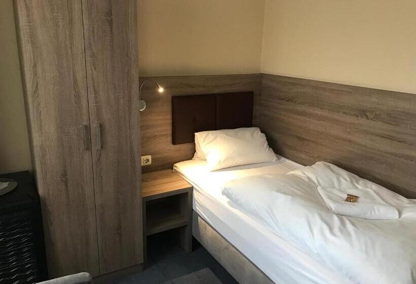 스탠다드 싱글 룸, Junkerhaus