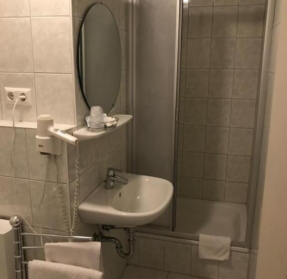 스탠다드 룸, Junkerhaus