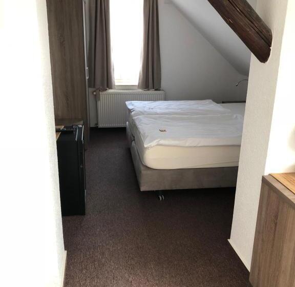 스탠다드 룸, Junkerhaus