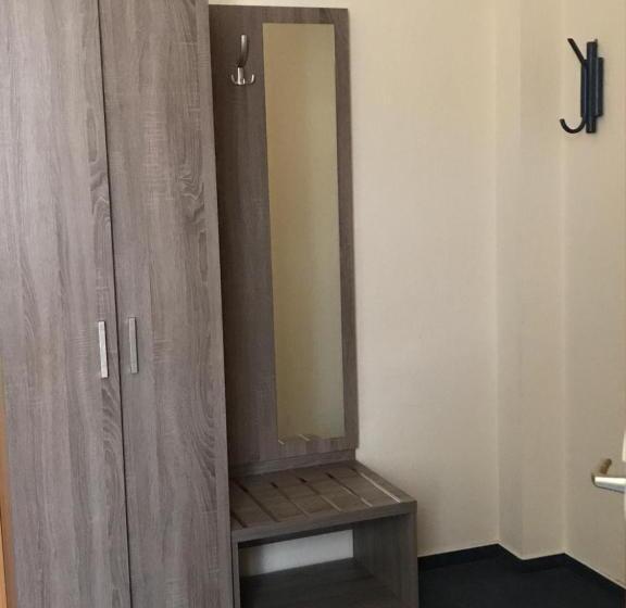 스탠다드 싱글 룸, Junkerhaus