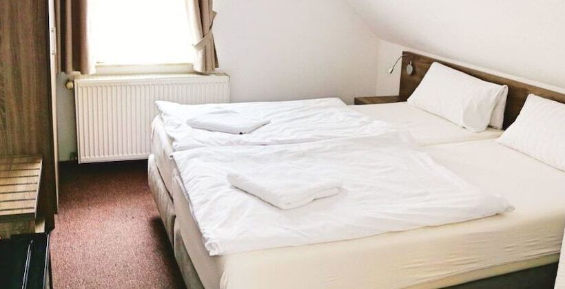 스탠다드 룸, Junkerhaus