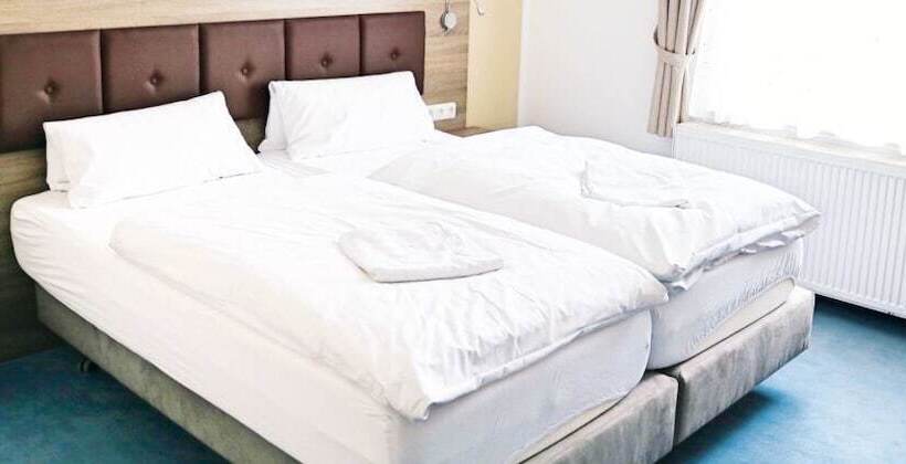 스탠다드 룸, Junkerhaus