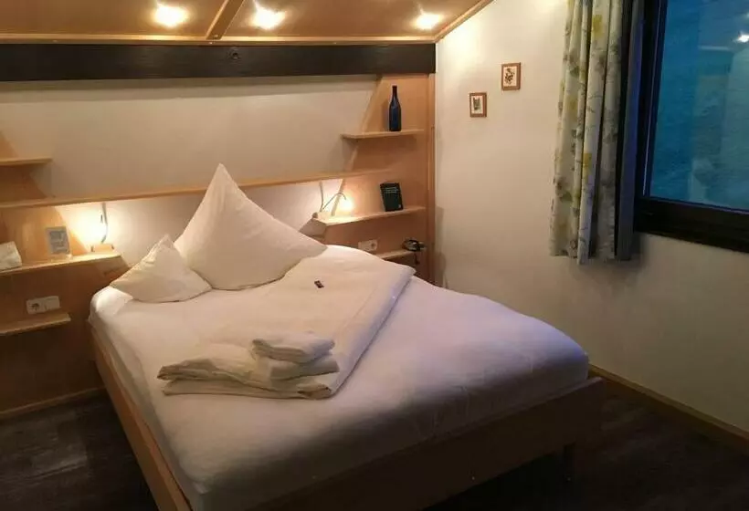 اتاق استاندارد, Landhotel Sportalm