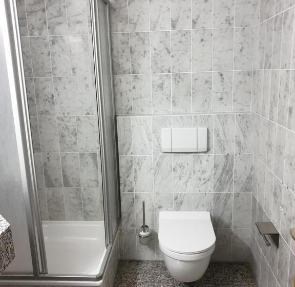 スタンダードルーム, El Capitan Nähe Movie Park