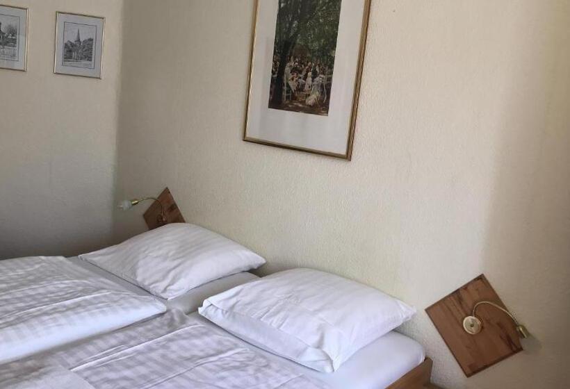 스탠다드 룸, Nachtwachter