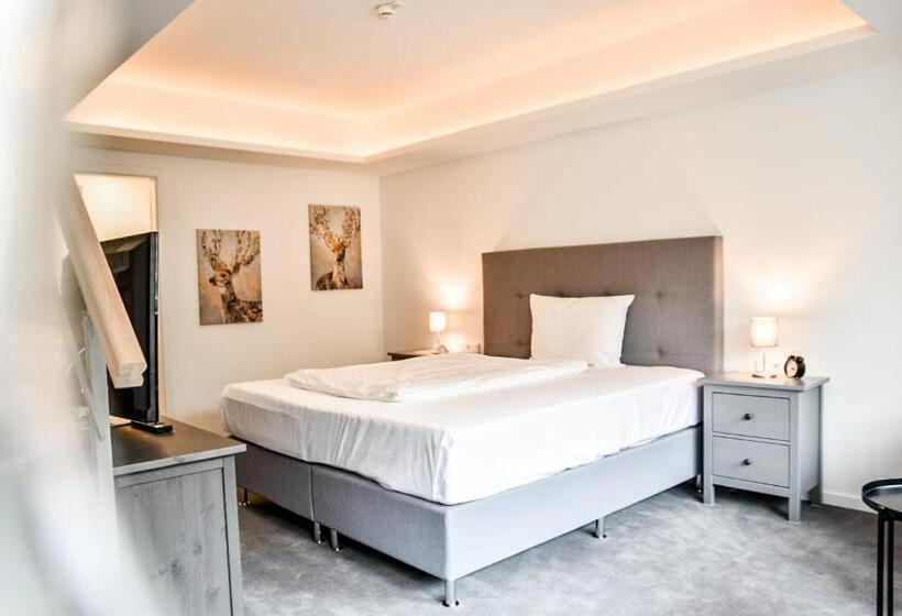 Люкс Дюплекс, Parkhotel Fritz Am Brunnen