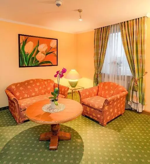 سوییت جونیور, Parkhotel Traunstein