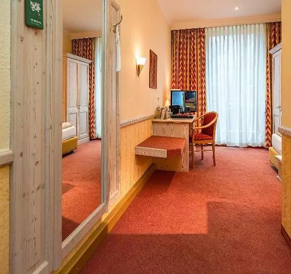 اتاق سوپریور یک تخته, Parkhotel Traunstein
