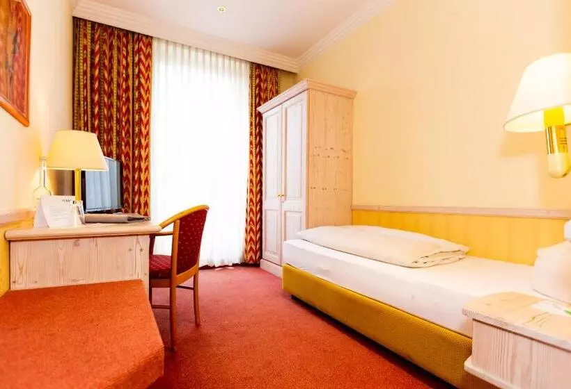 اتاق سوپریور یک تخته, Parkhotel Traunstein