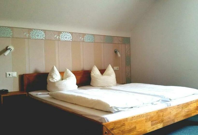 スタンダードルーム, Paulushof