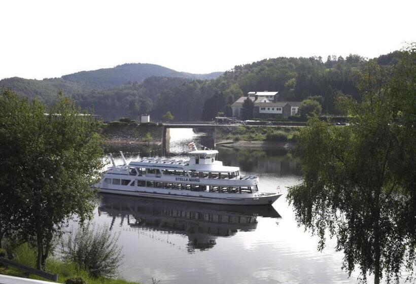 スタンダードルーム, Paulushof