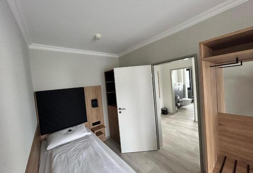 ファミリールーム, Paulushof