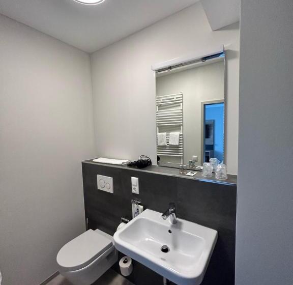 スタンダードルーム, Paulushof