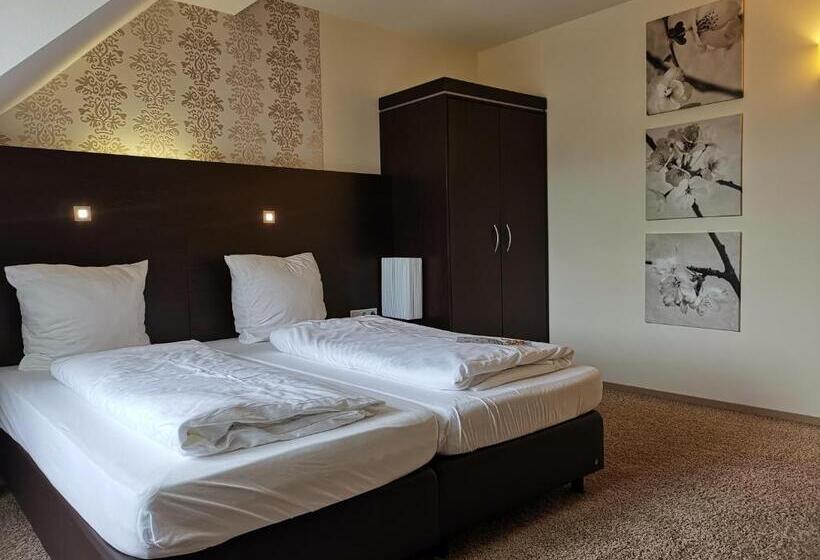 비즈니스룸, Stadt Steinheim